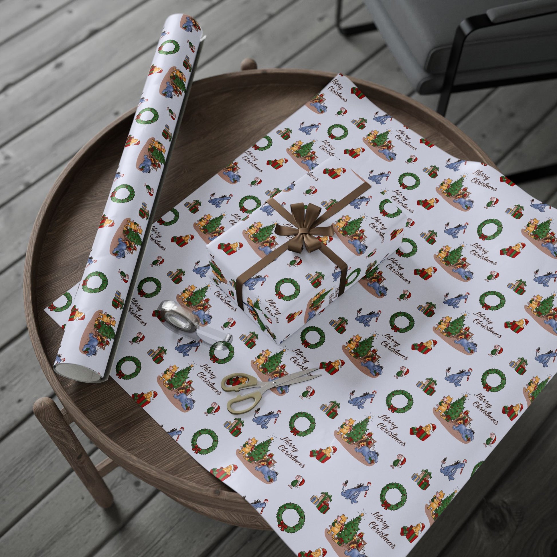 Gift Wrap - Classic Winnie the Pooh Merry Christmas with Pooh, Piglet, Eeyore, and Tigger